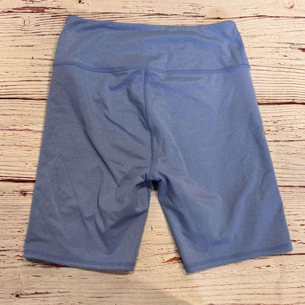 ALO Yoga High Waist Glitter Bike Short in Marina/Silver Sz M